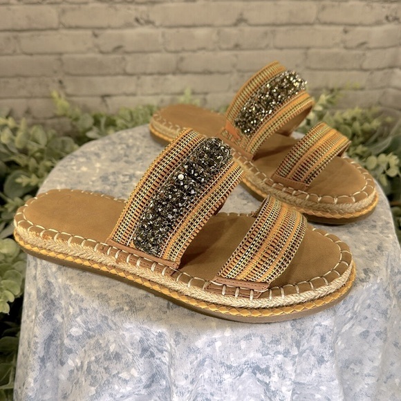 Crown Vintage Miyan Marigold Embellished 2-Band Espadrille Sandals WMS 6M💛NWOT - Picture 8 of 8